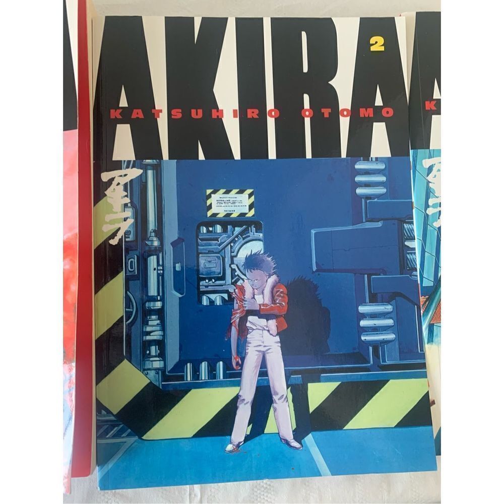 AKIRA Volumes 1-3🔥 Graphic Novels, Manga by Katsuhiro Otomo (First Ed., 2000) - Picture 3 of 7